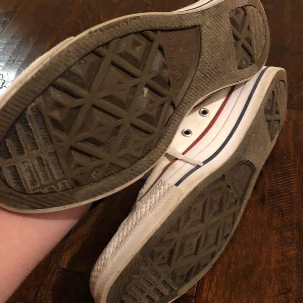 Converse - Picture 4 of 4